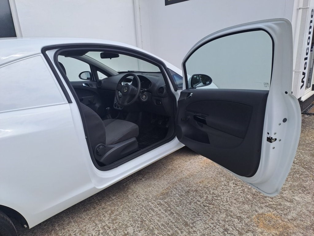 Vauxhall Corsa Listing Image