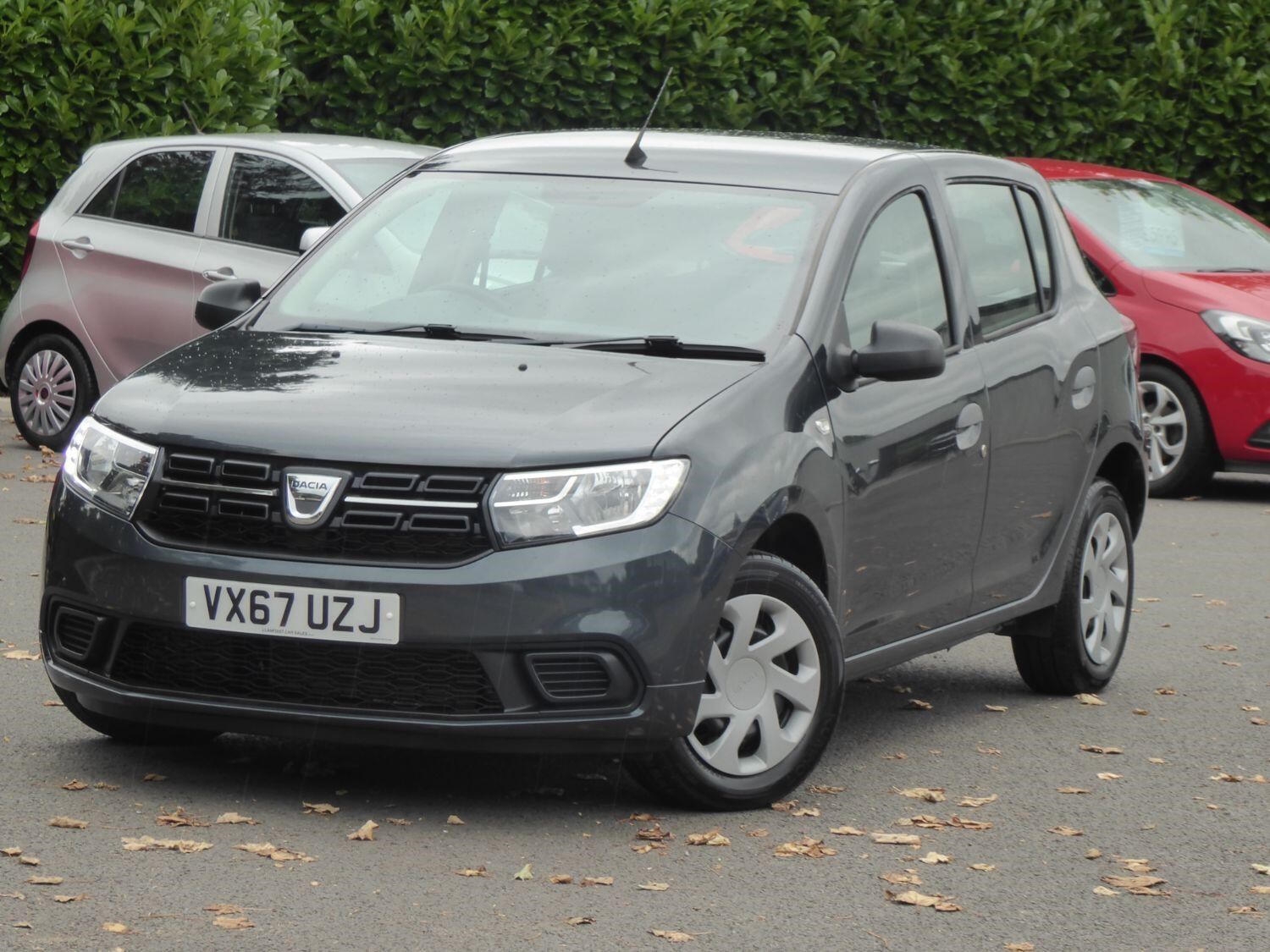 Dacia Sandero Listing Image