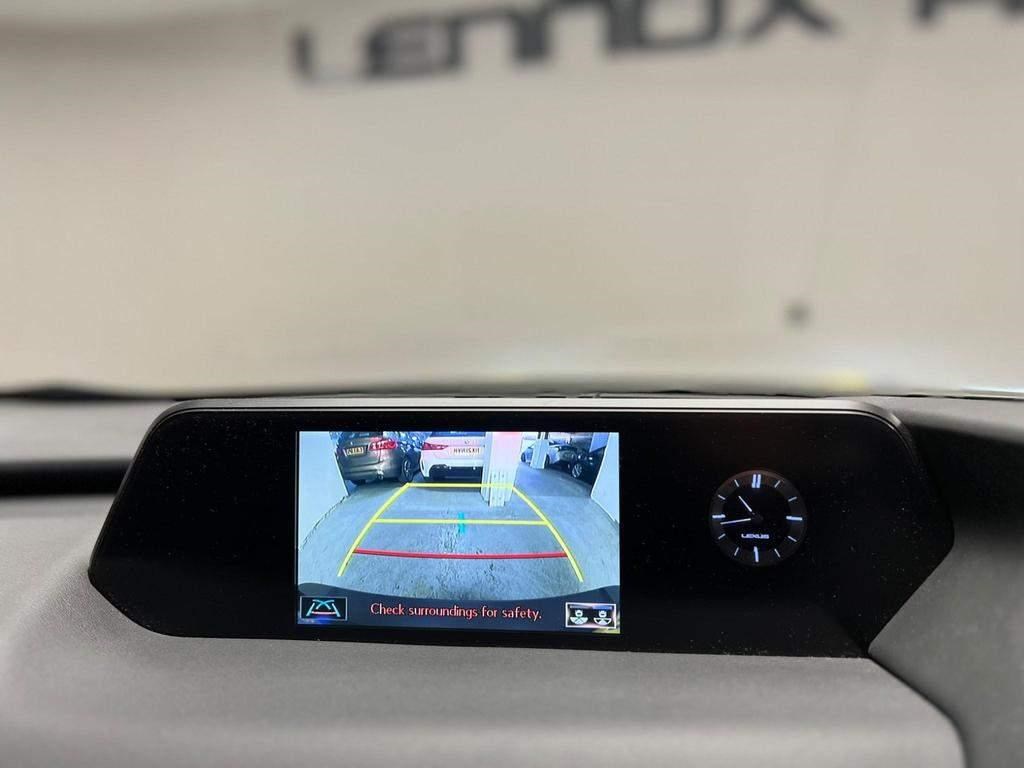 Lexus UX Listing Image