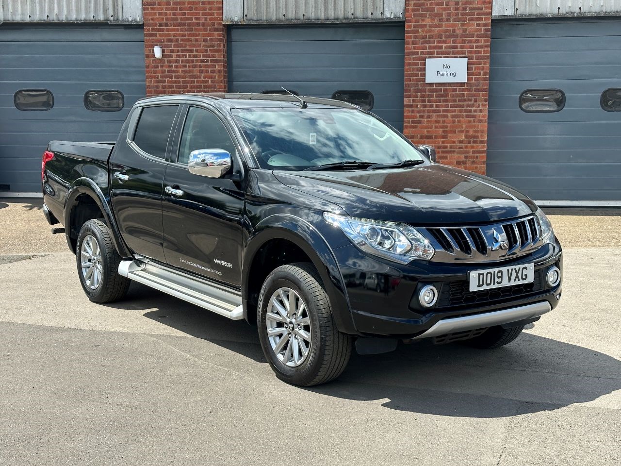 Mitsubishi L200 Listing Image