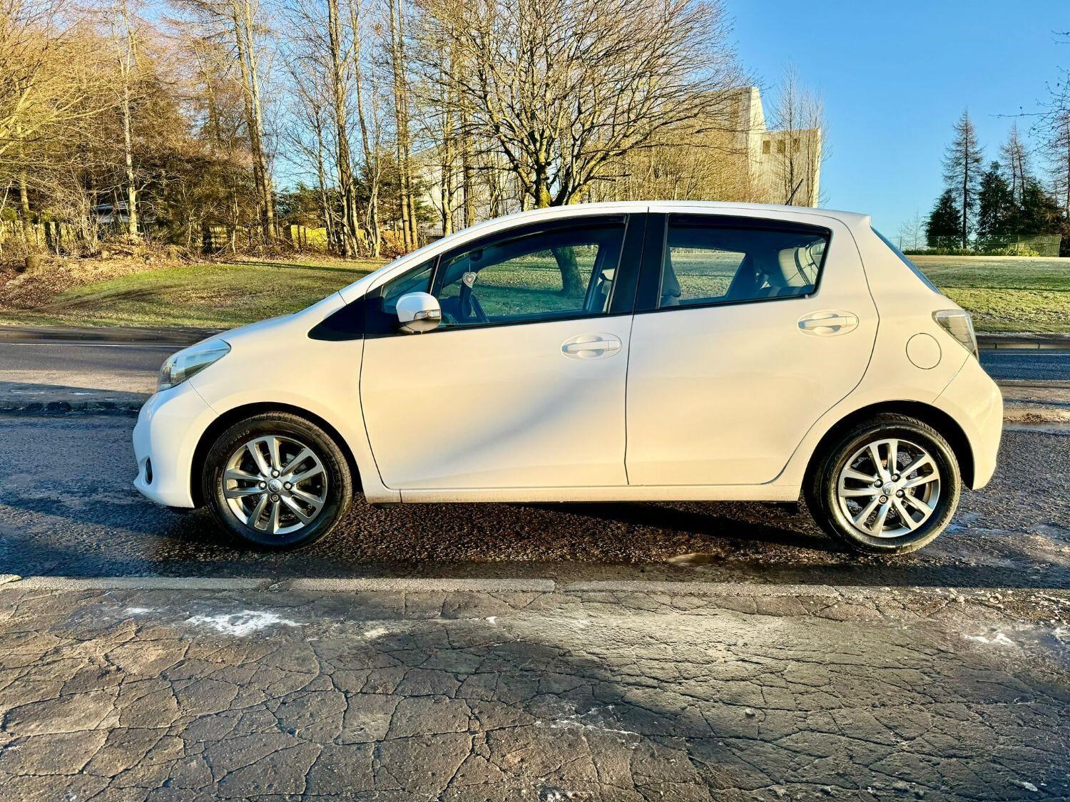 Toyota Yaris Listing Image