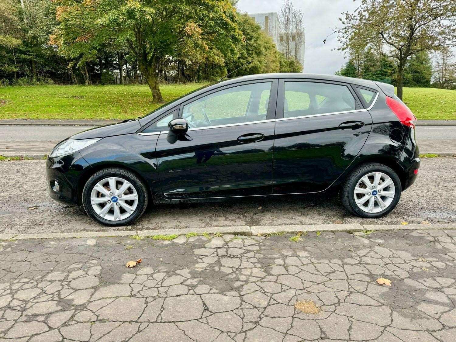 Ford Fiesta Listing Image