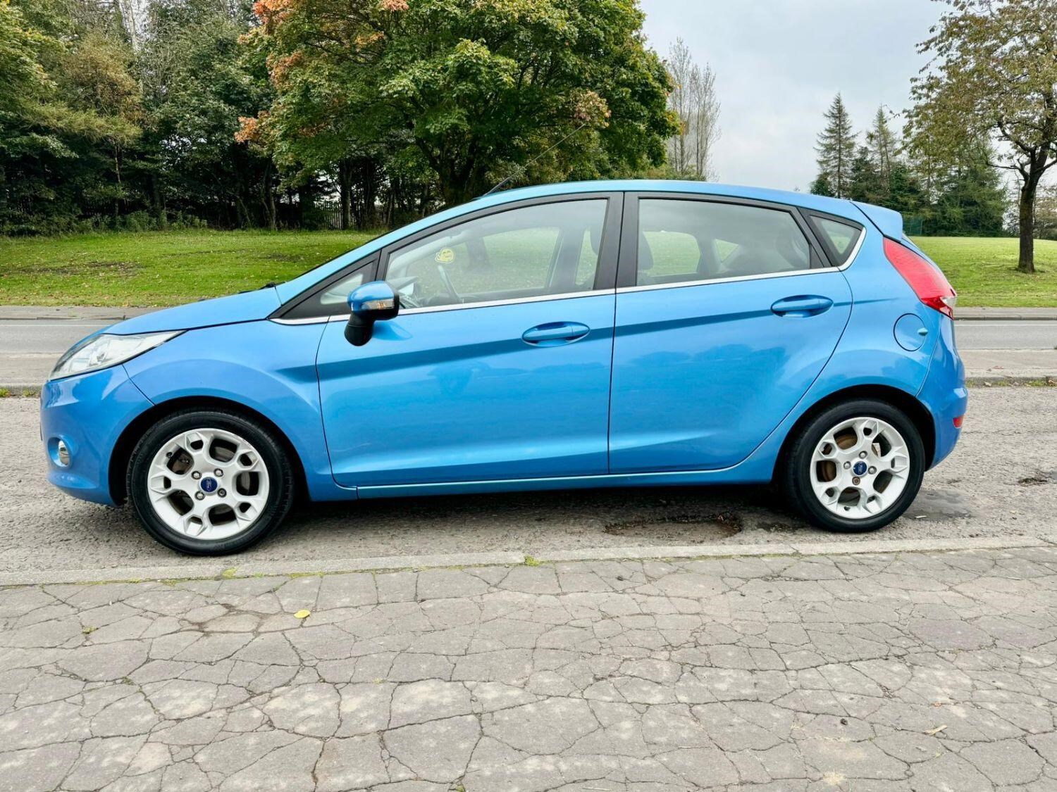 Ford Fiesta Listing Image