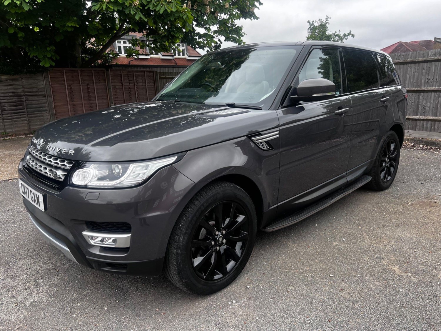 Land Rover Range Rover Sport Listing Image