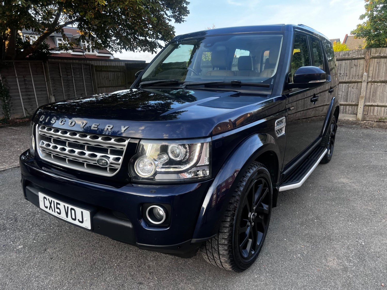 Land Rover Discovery 4 Listing Image