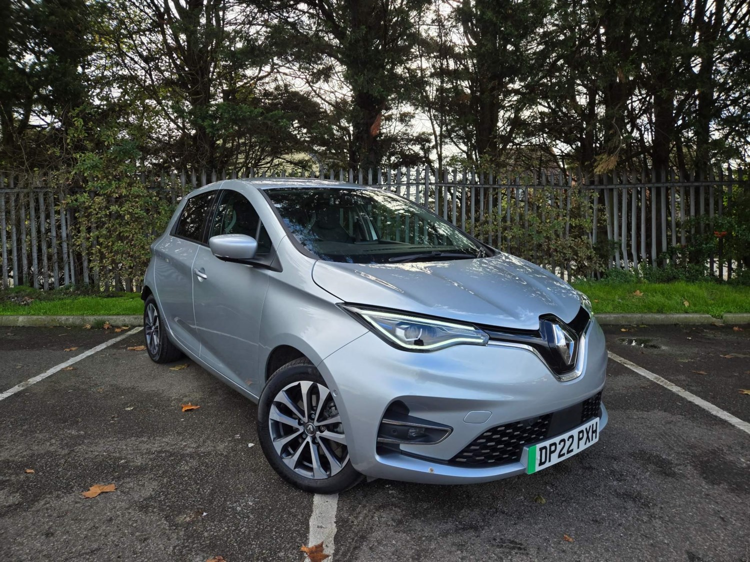 Renault Zoe Listing Image