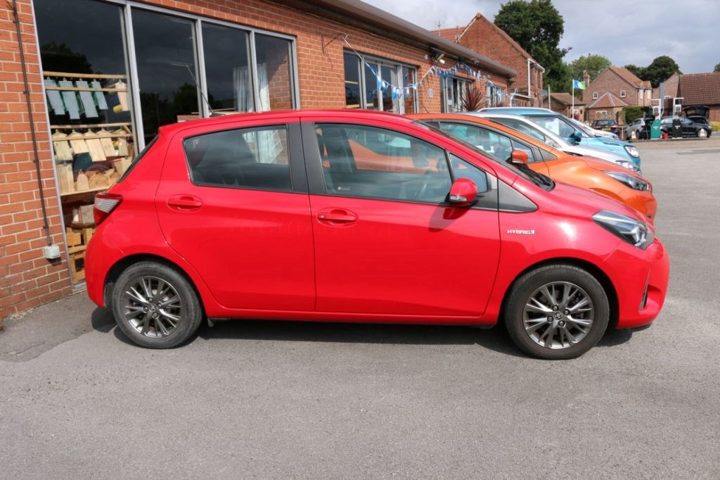 Toyota Yaris Listing Image