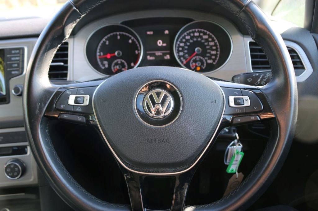 Volkswagen Golf SV Listing Image