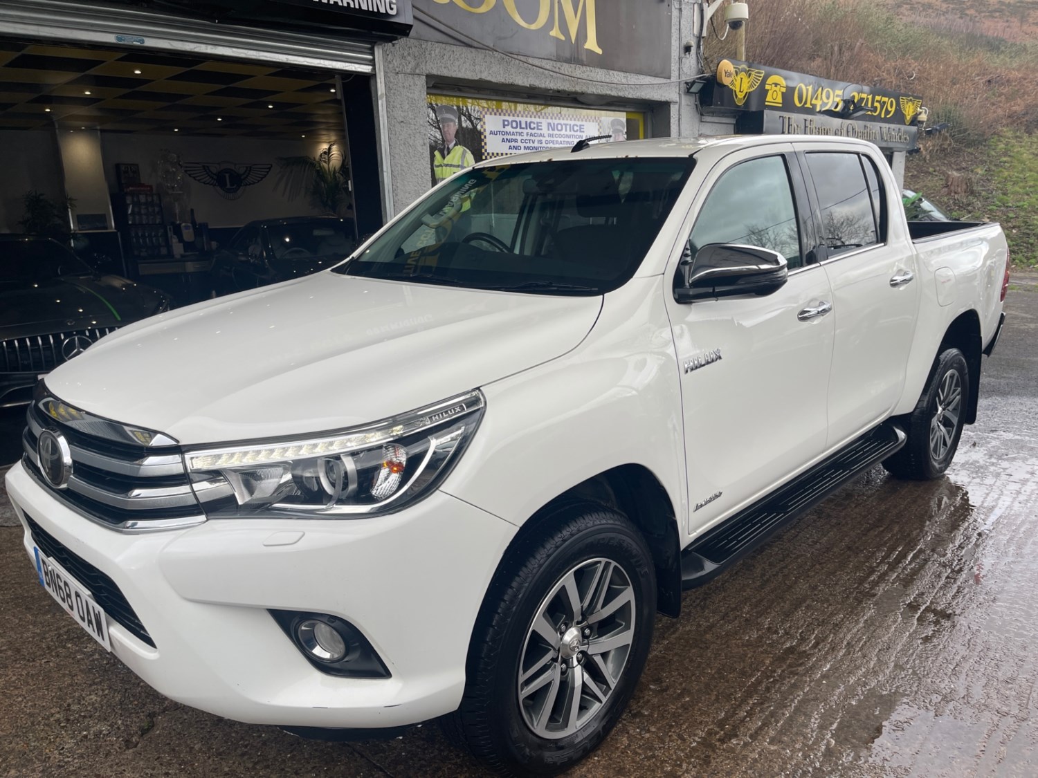 Toyota Hilux Listing Image