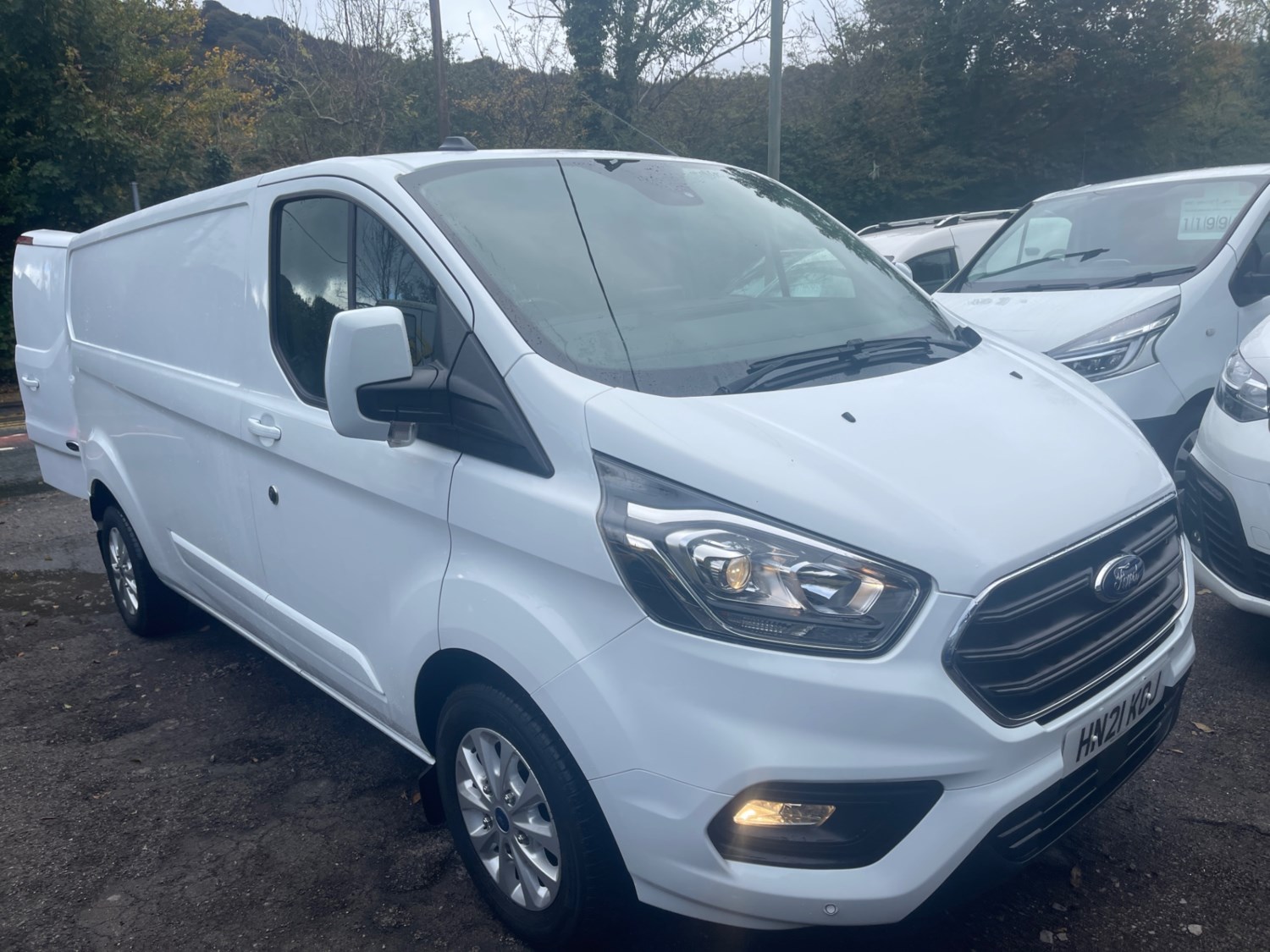 Ford Transit Custom Listing Image