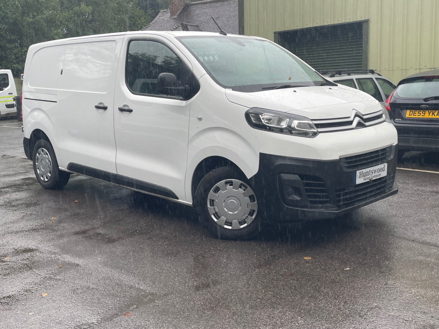 Citroen Dispatch Listing Image