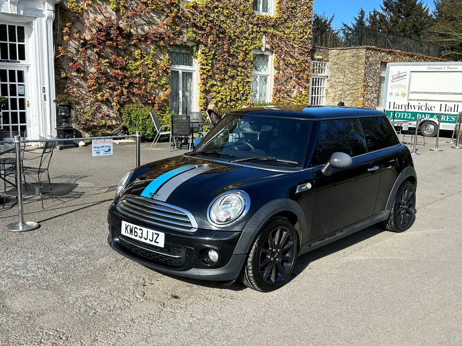 MINI Hatch Listing Image