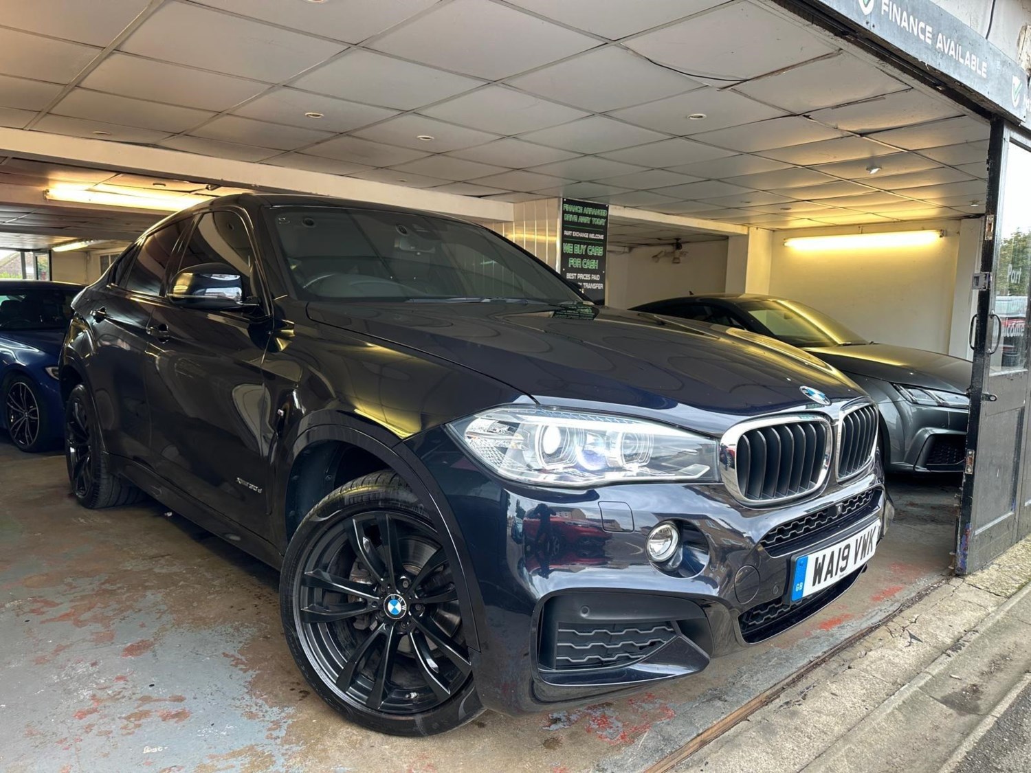 BMW X6 Listing Image