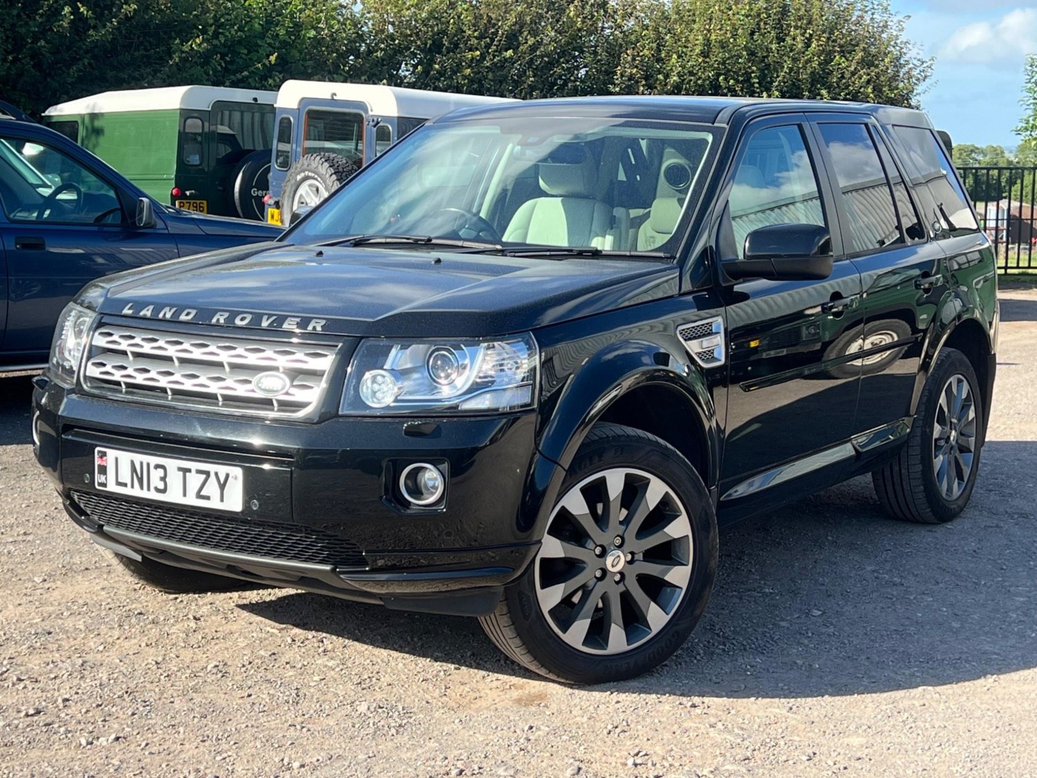 Land Rover Freelander 2 Listing Image