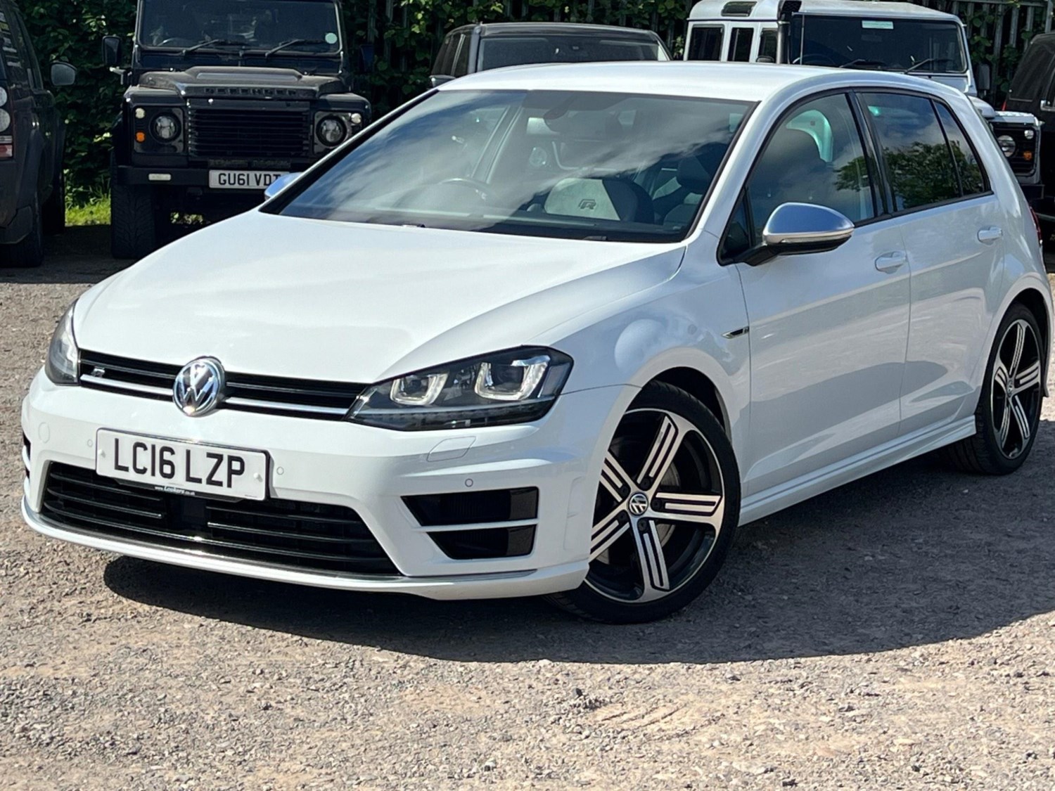 Volkswagen Golf Listing Image