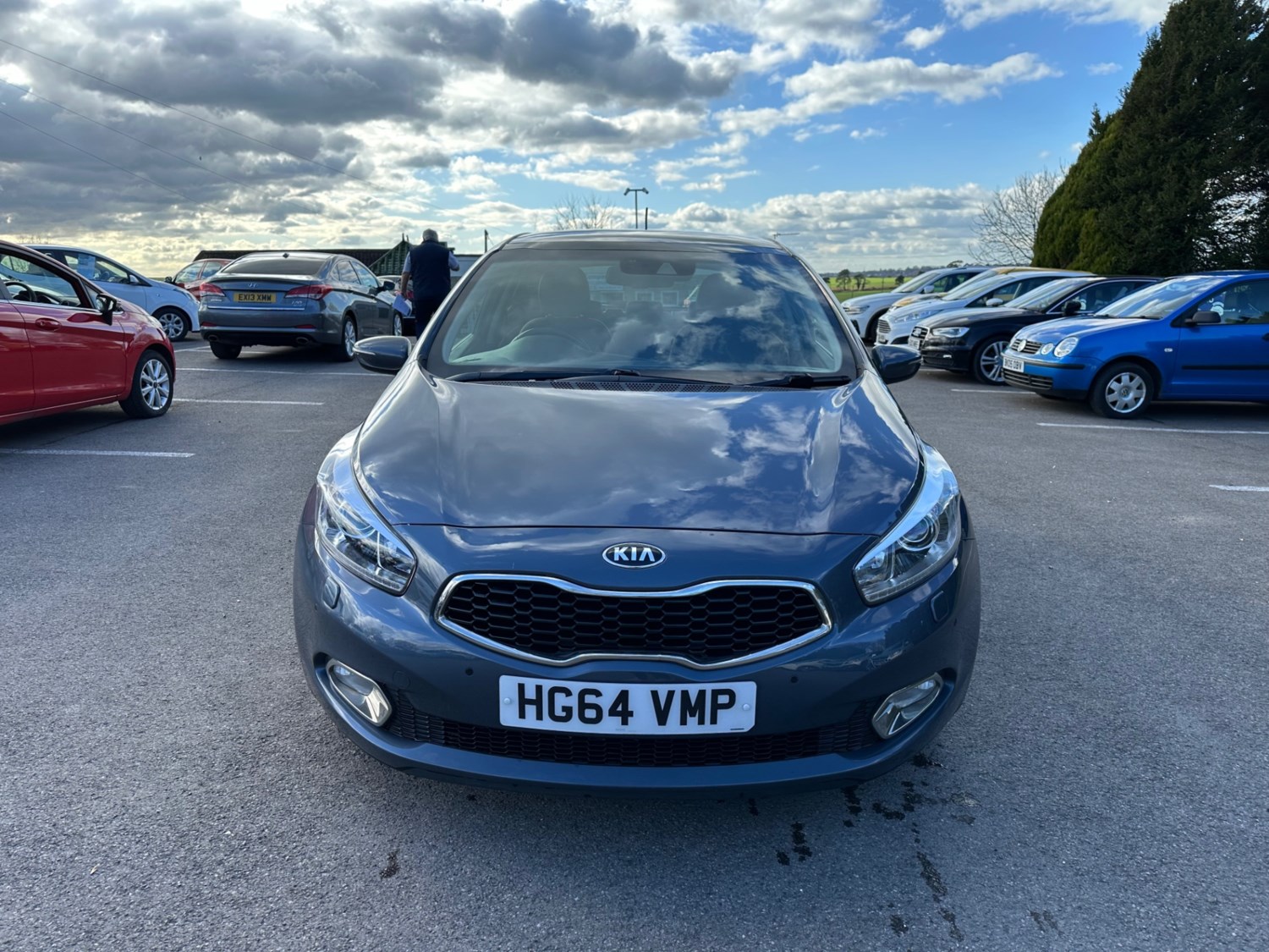 Kia Ceed Listing Image