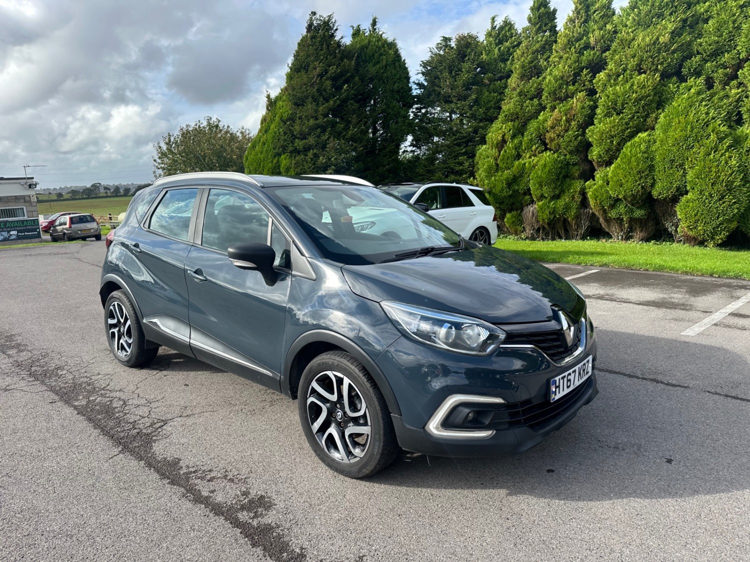 Renault Captur Listing Image