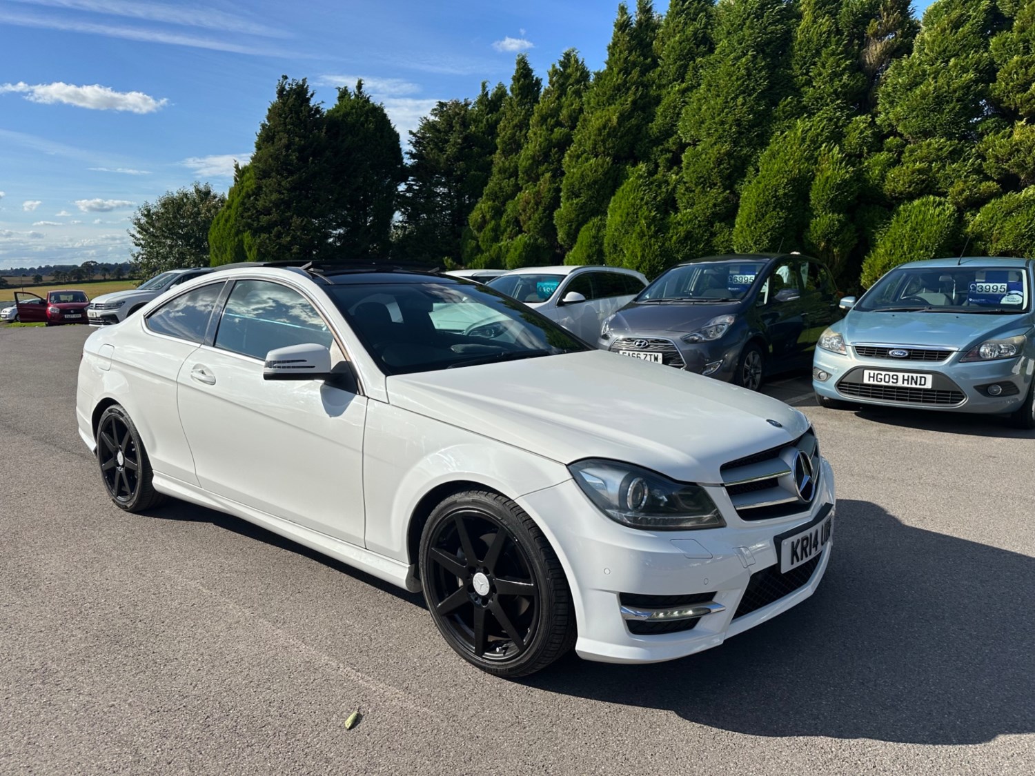 Mercedes-Benz C-Class Listing Image