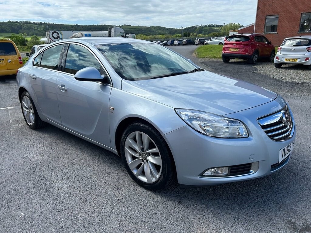 Vauxhall Insignia Listing Image