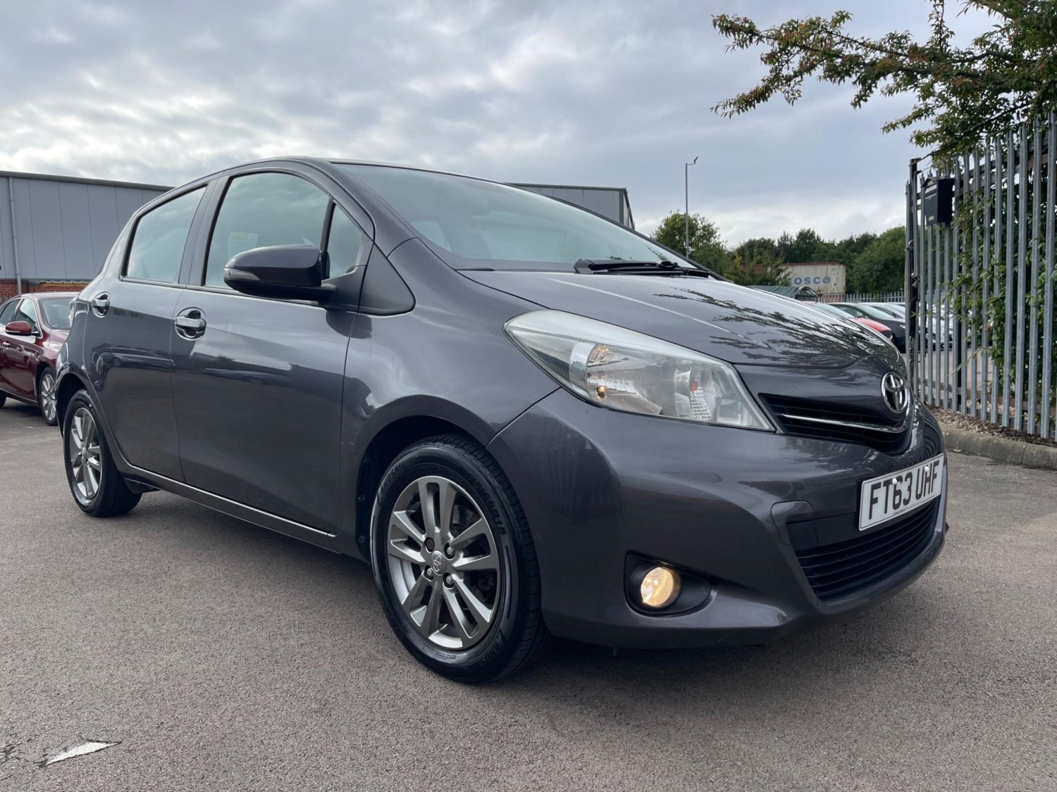 Toyota Yaris Listing Image