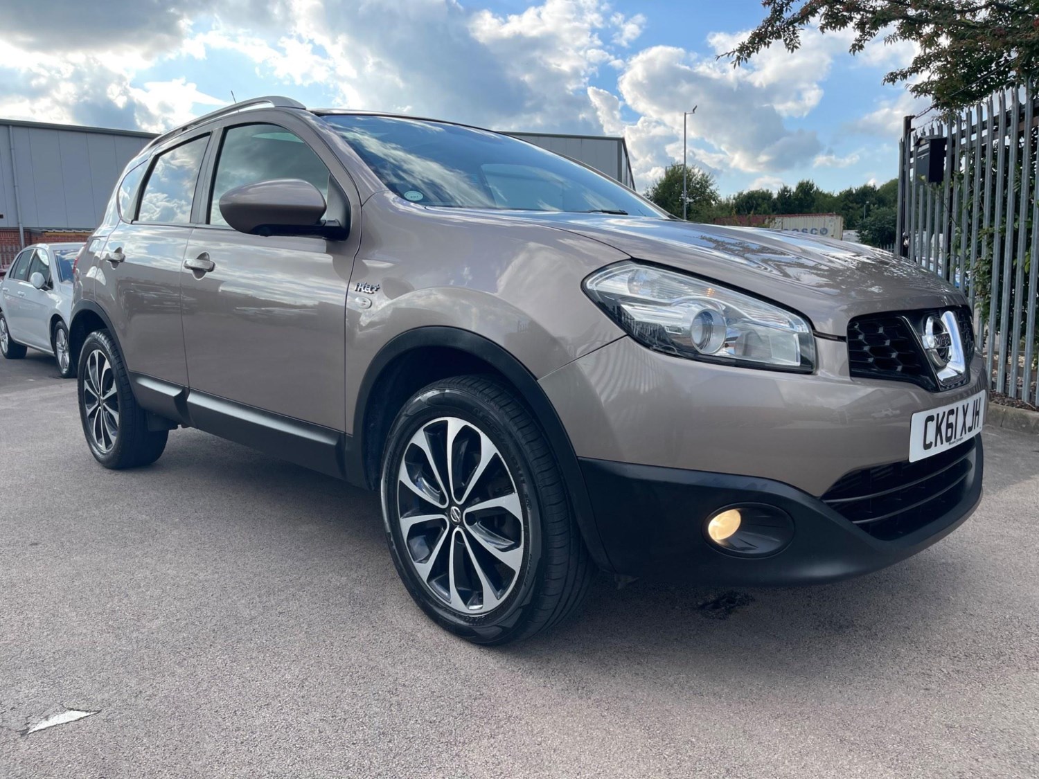 Nissan Qashqai Listing Image