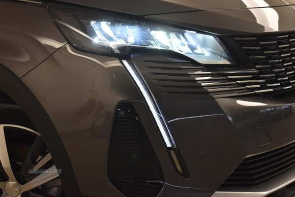 Peugeot 5008 Listing Image