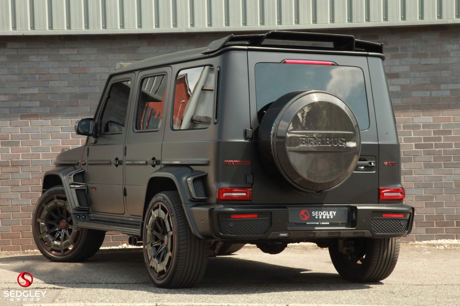 Mercedes-Benz G-Class Listing Image