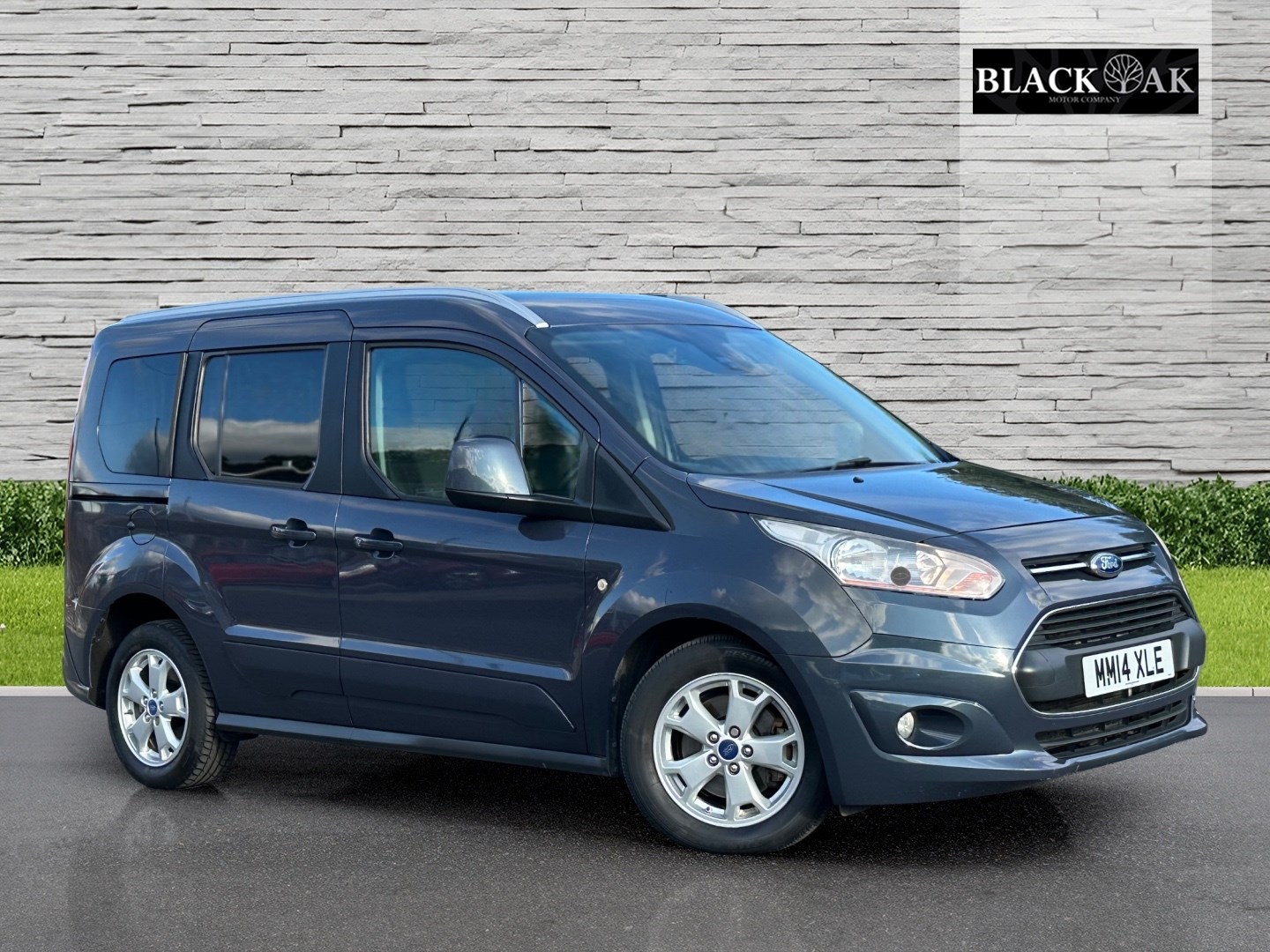 Ford Tourneo Connect Listing Image