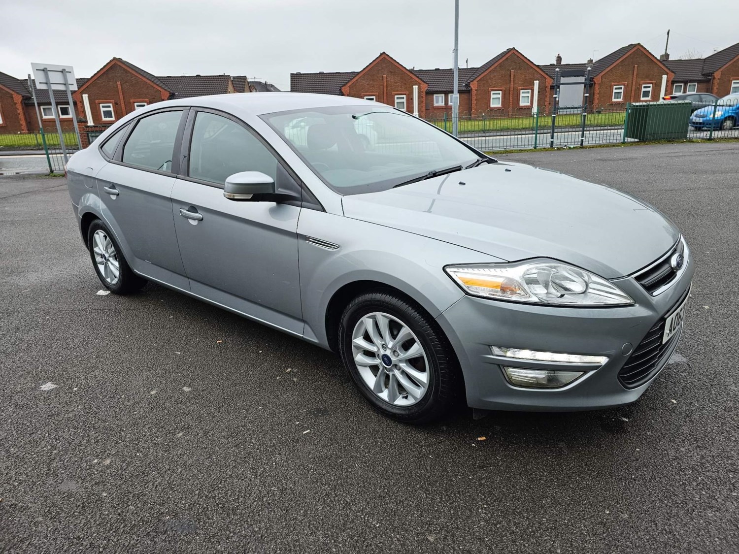 Ford Mondeo Listing Image