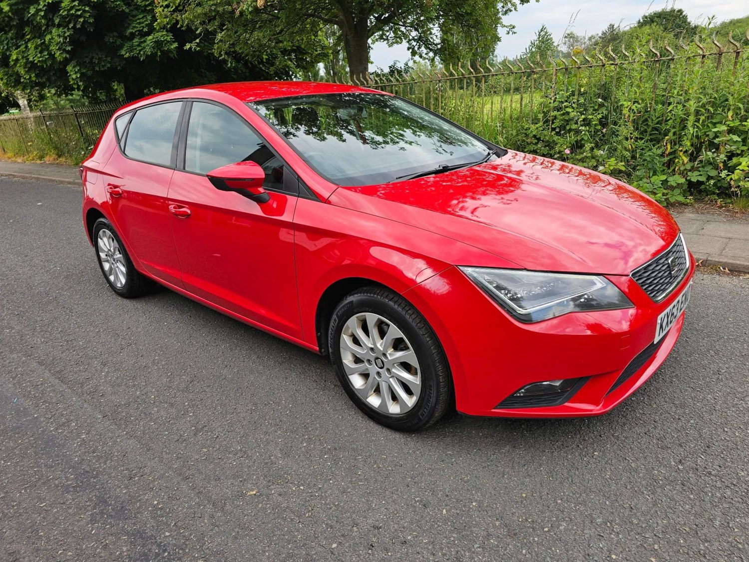 SEAT Leon Listing Image