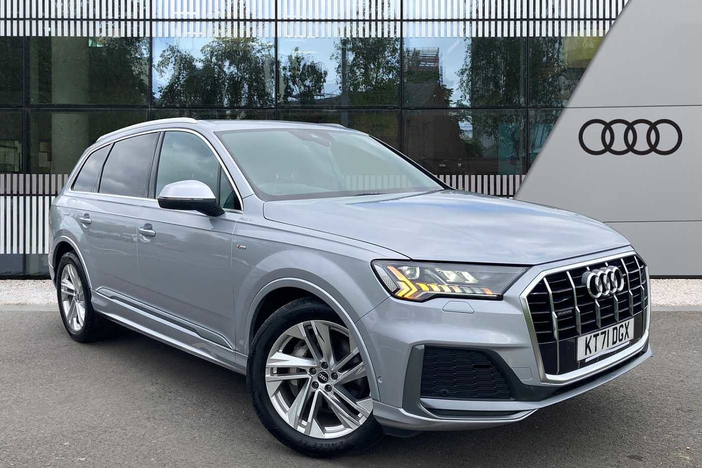 Audi Q7 Listing Image