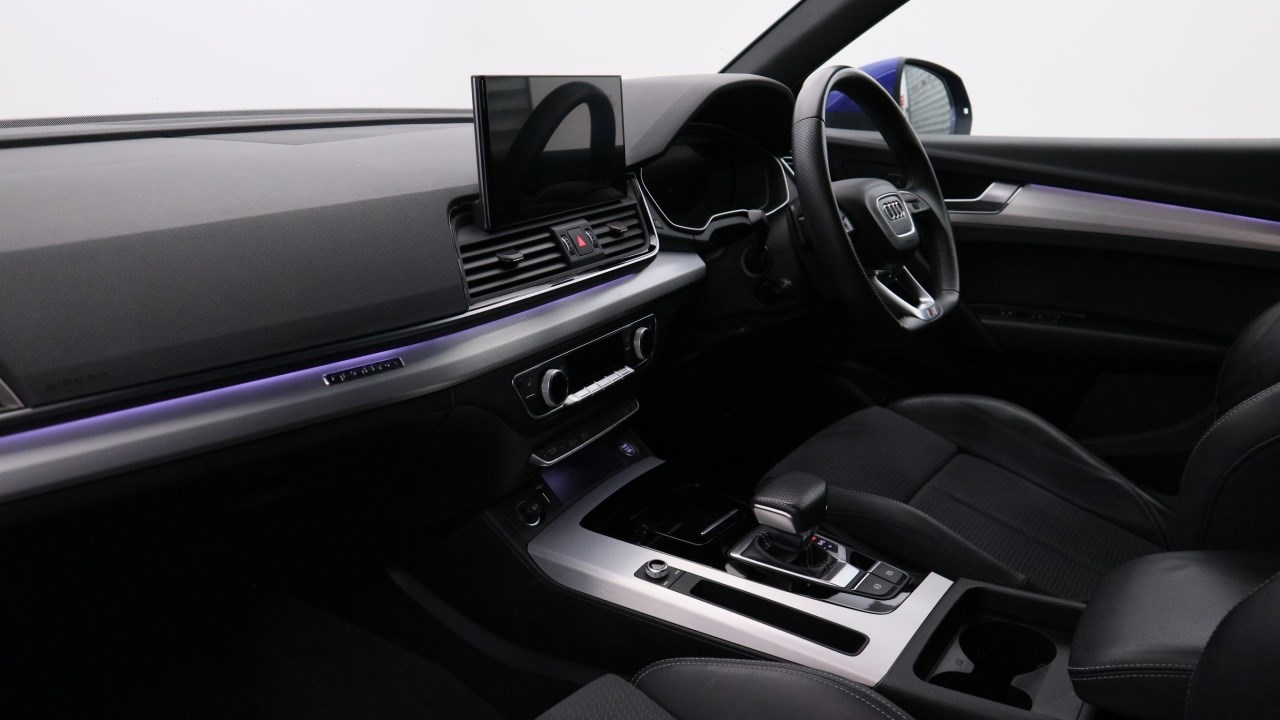 Audi Q5 Listing Image