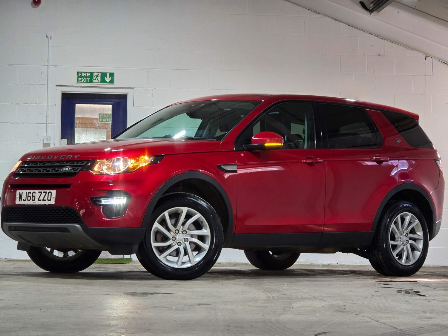 Land Rover Discovery Sport Listing Image