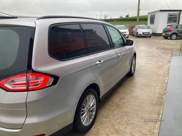 Ford Galaxy Listing Image