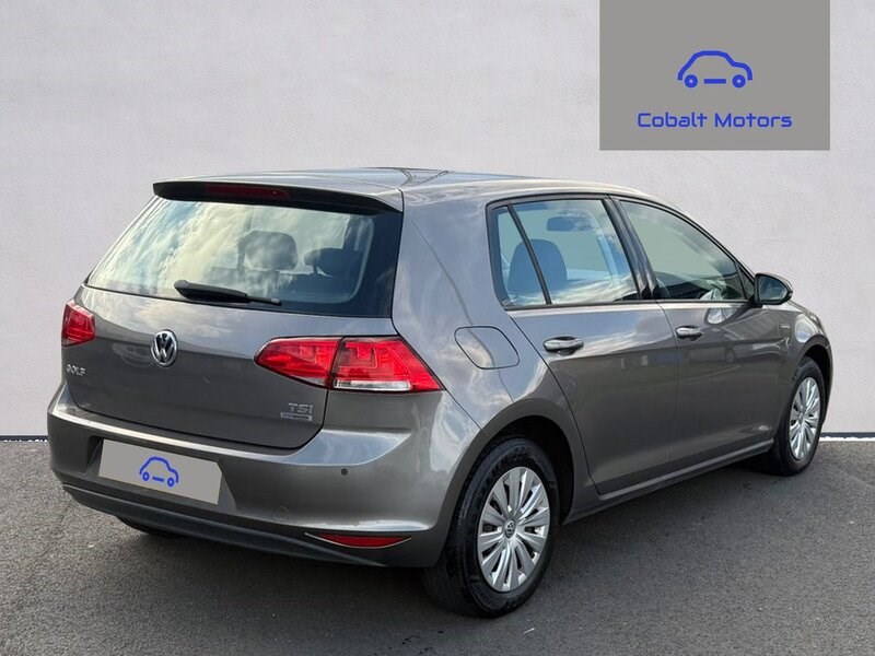 Volkswagen Golf Listing Image