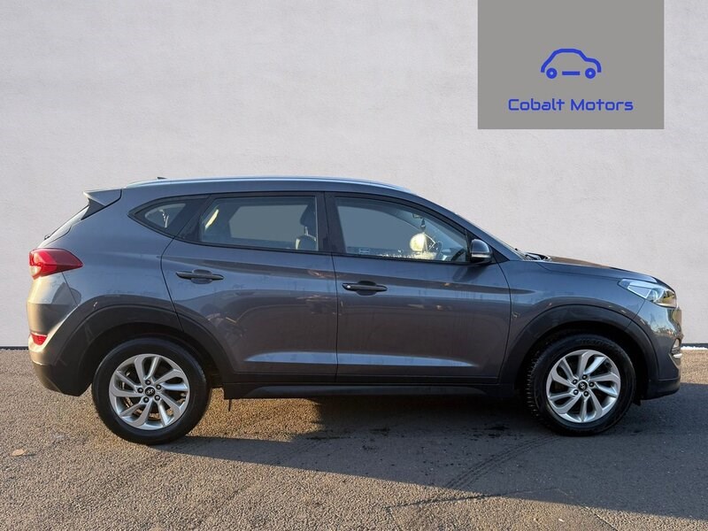 Hyundai TUCSON Listing Image