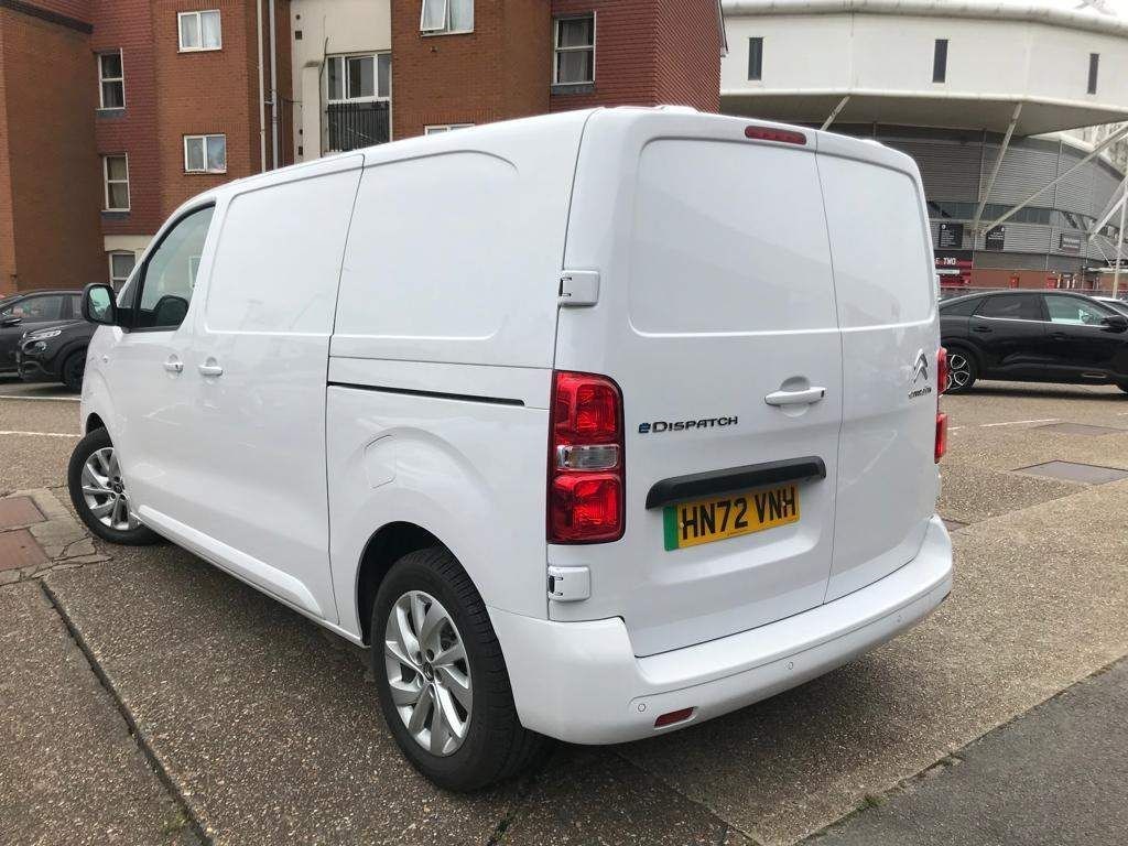 Citroen Dispatch Listing Image