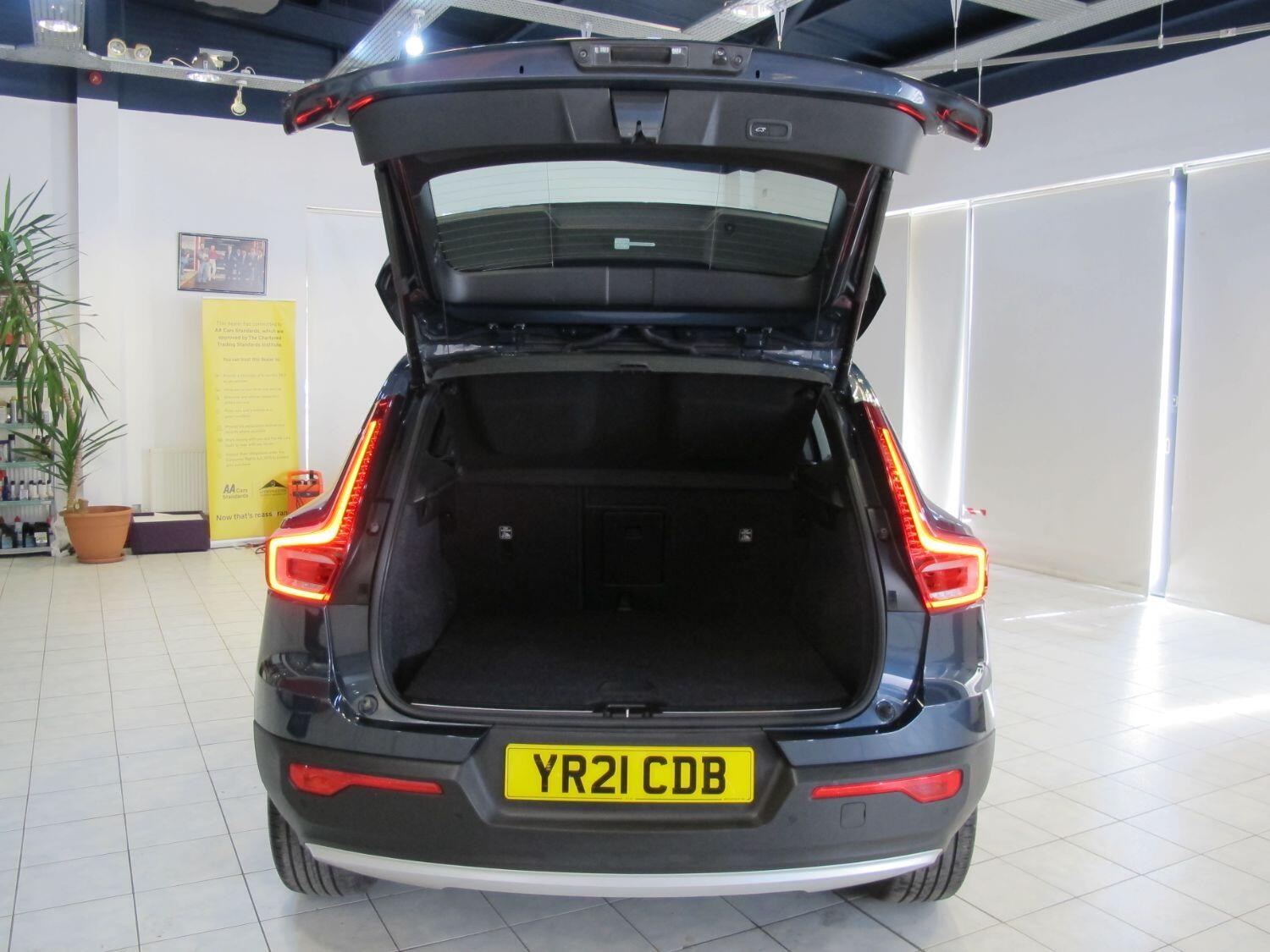 Volvo XC40 Listing Image