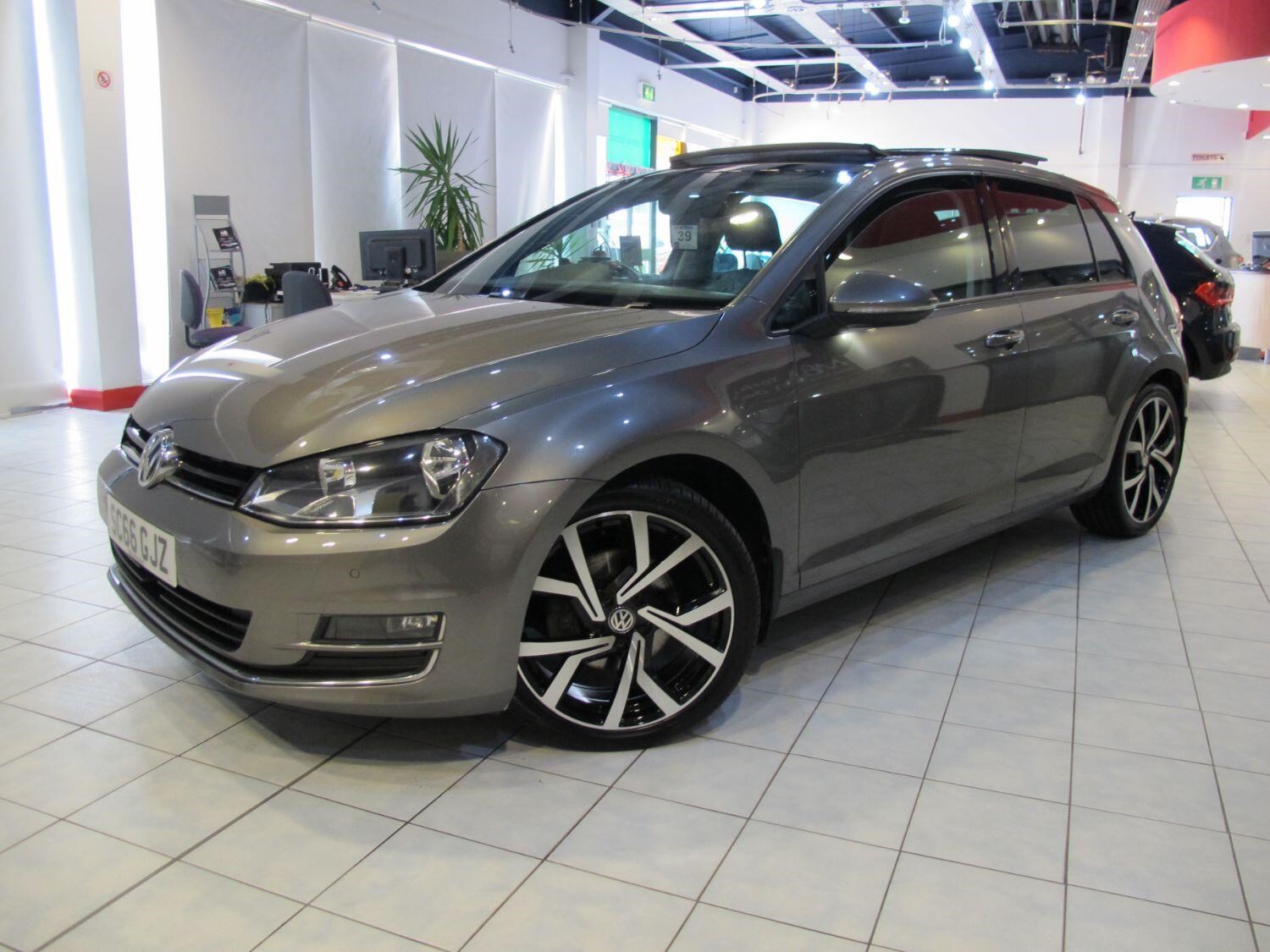 Volkswagen Golf Listing Image