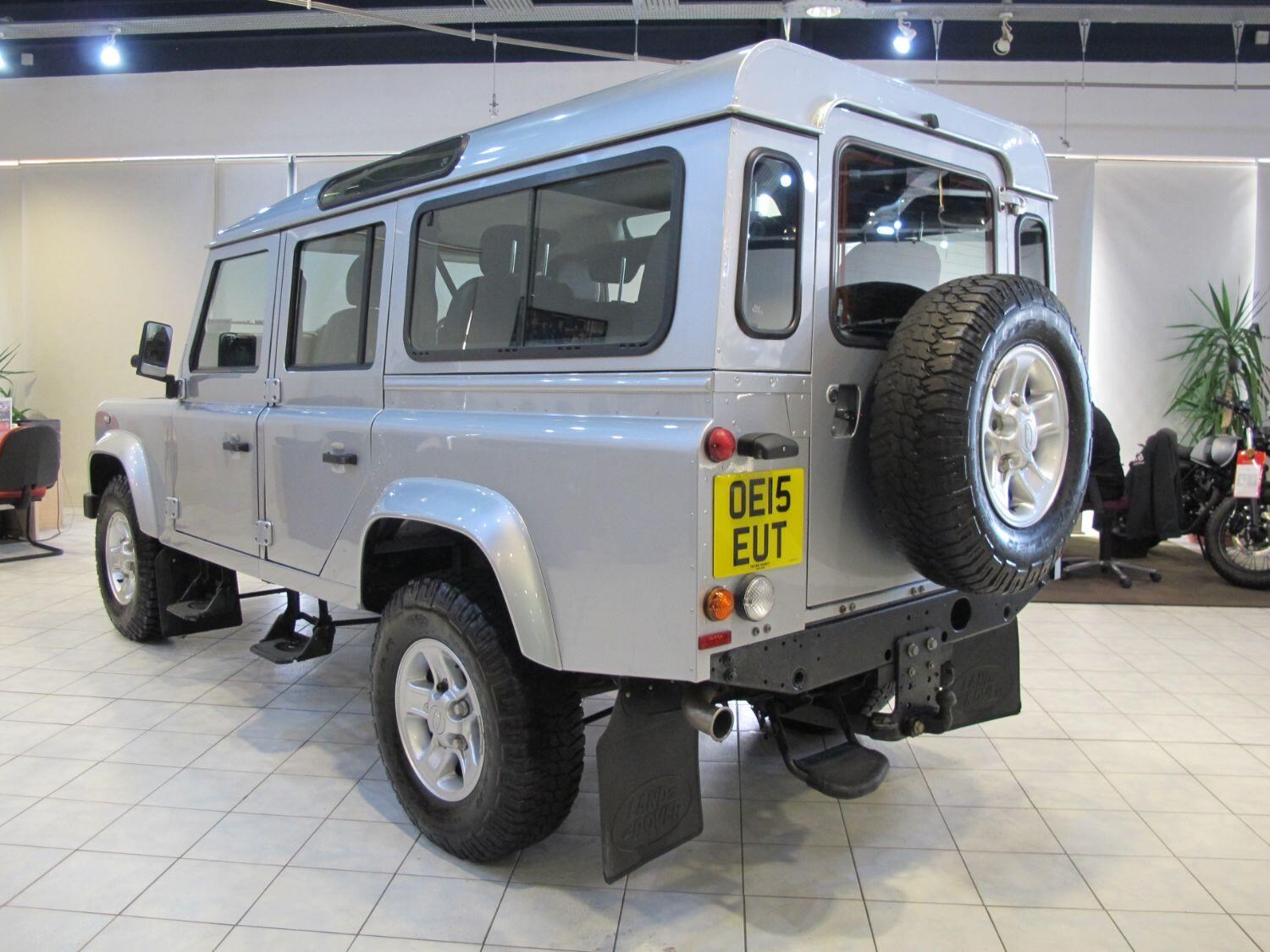 Land Rover Defender Listing Image