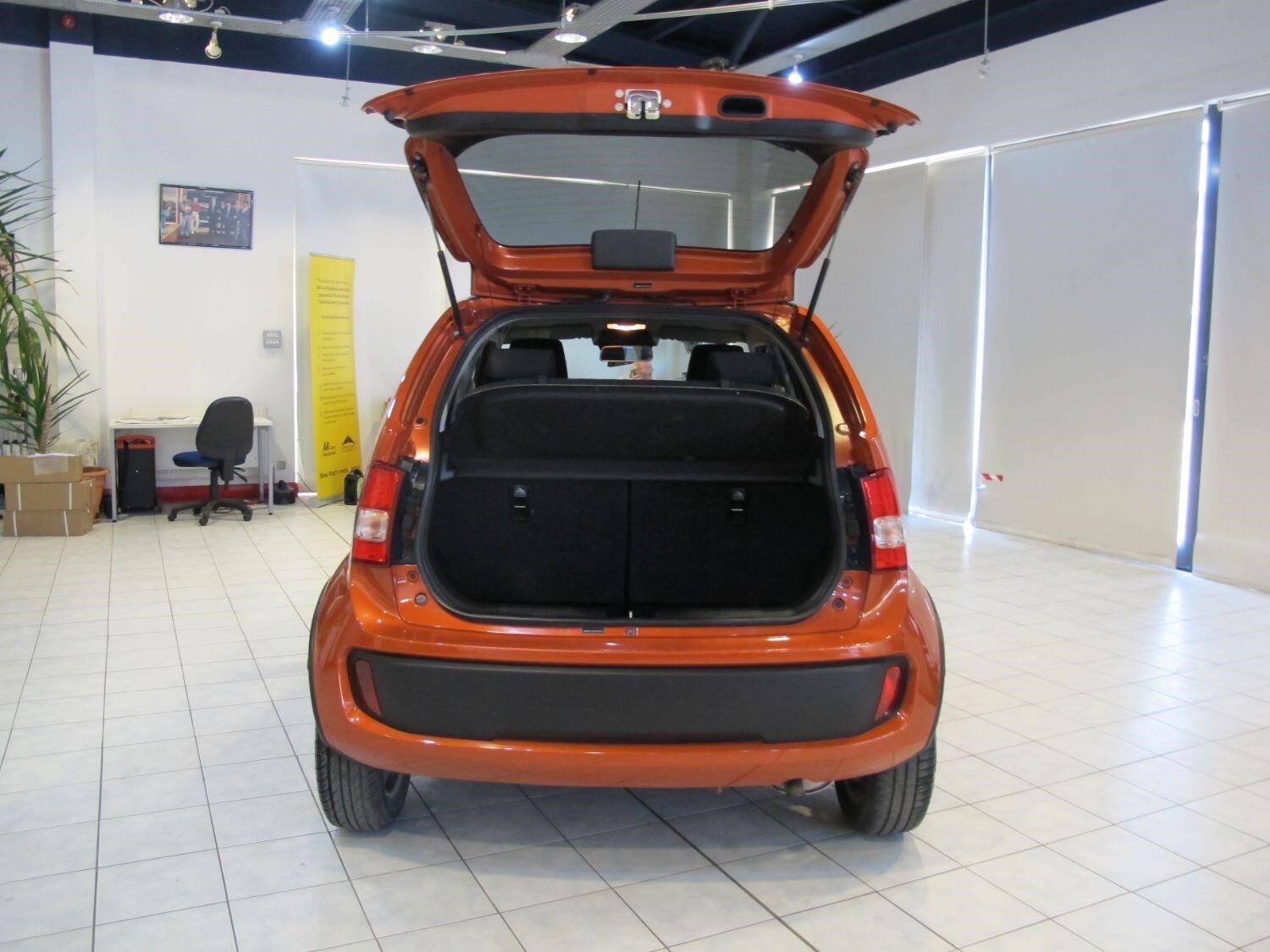 Suzuki Ignis Listing Image