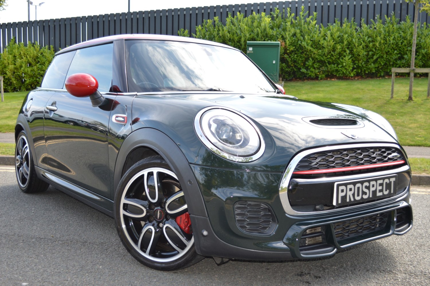 MINI Hatch Listing Image