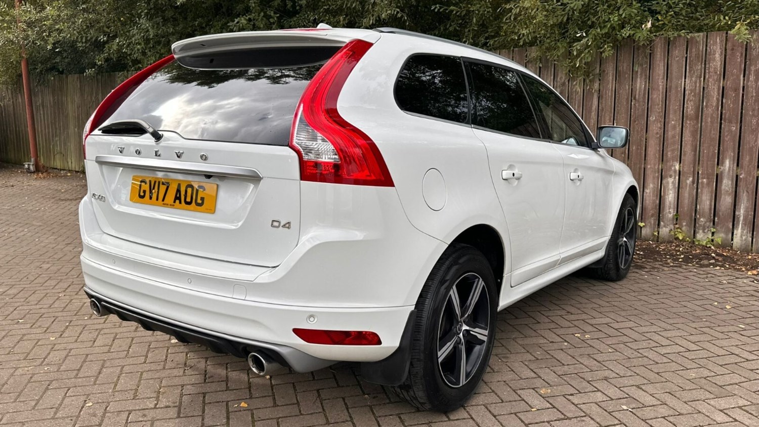 Volvo XC60 Listing Image