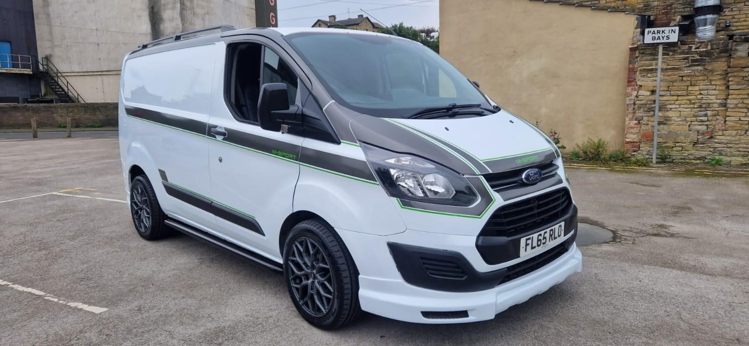 Ford Transit Custom Listing Image