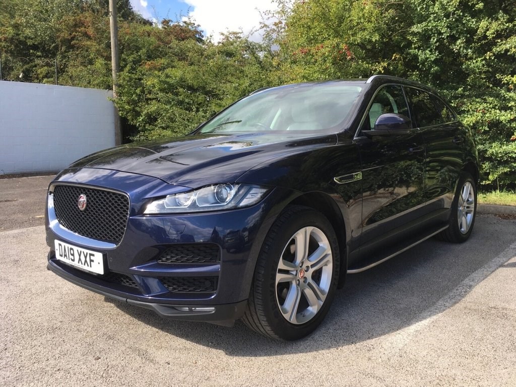 Jaguar F-PACE Listing Image