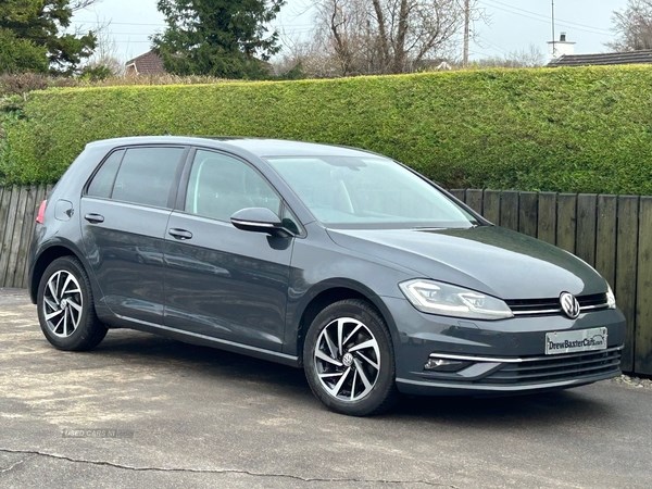 Volkswagen Golf Listing Image