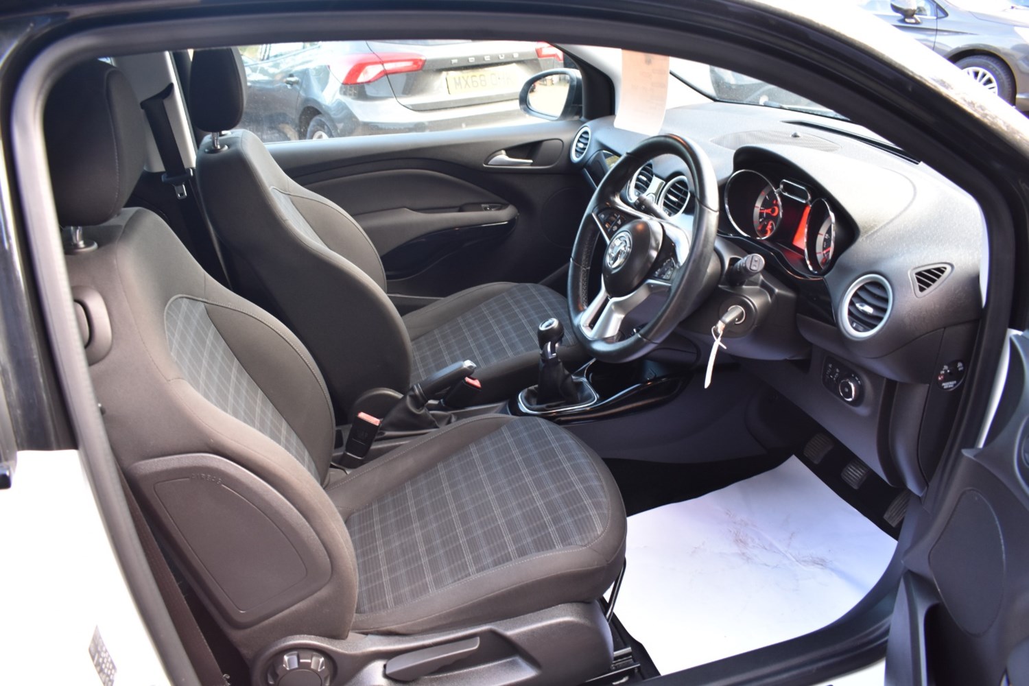 Vauxhall ADAM Listing Image