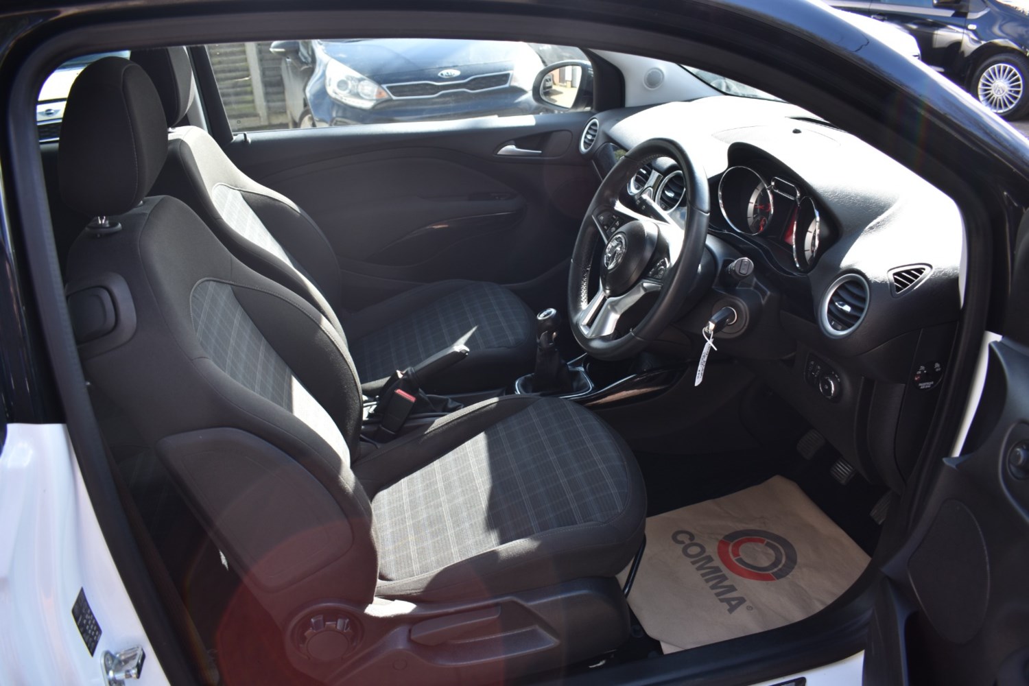 Vauxhall ADAM Listing Image