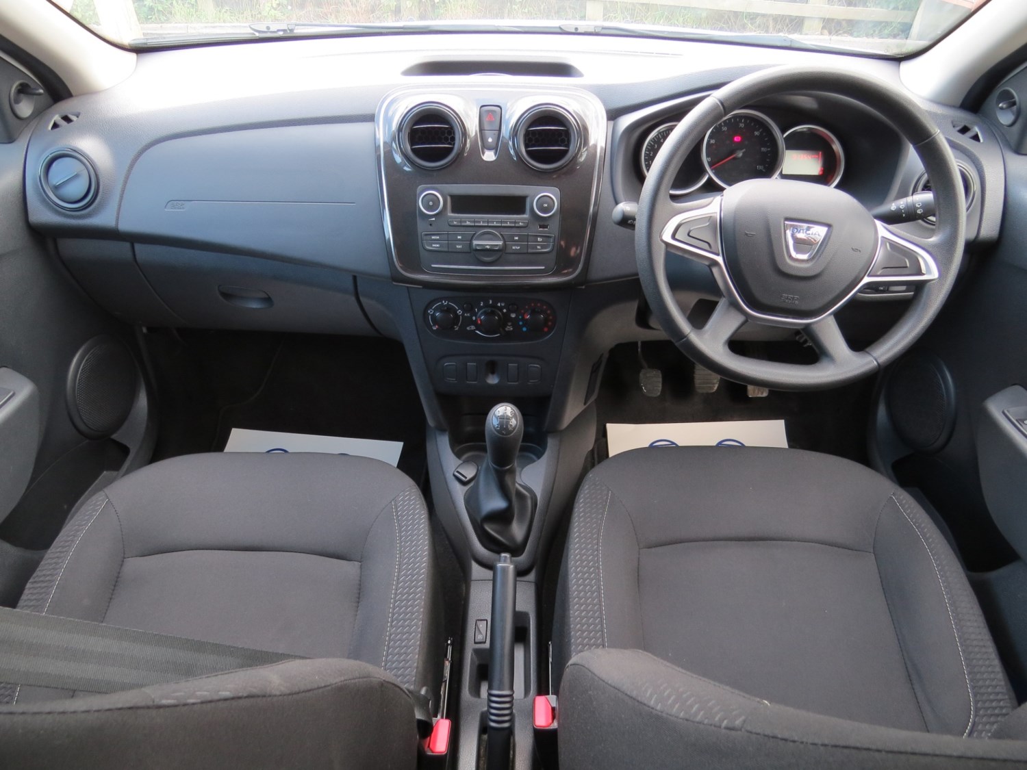 Dacia Sandero Listing Image