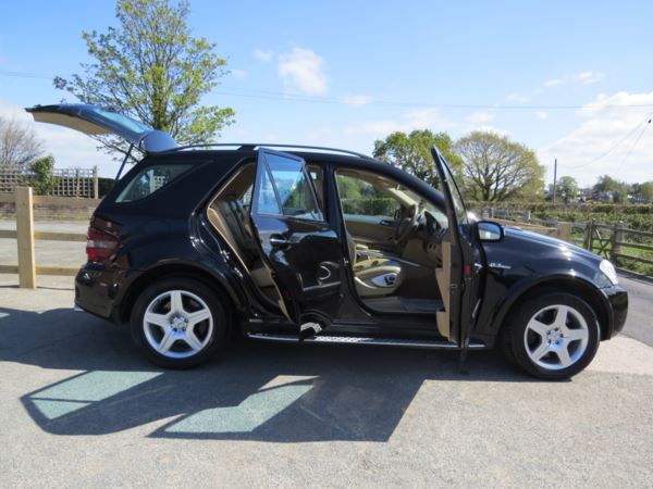 2007 (07) Mercedes-Benz M CLASS ML63 5dr Tip Auto Stunning Full Service History, Super Rare For Sale In Flint, Flintshire